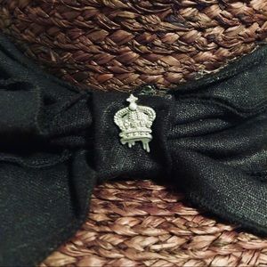 Christy's crown series hat brown super elegant